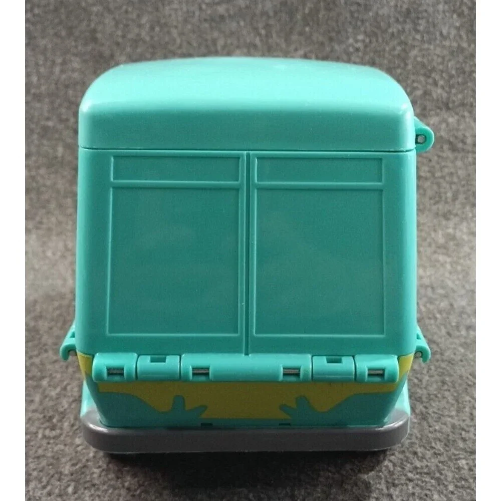Hanna Barbera Scooby Doo The Mystery Machine Van Unfolds by Character Options